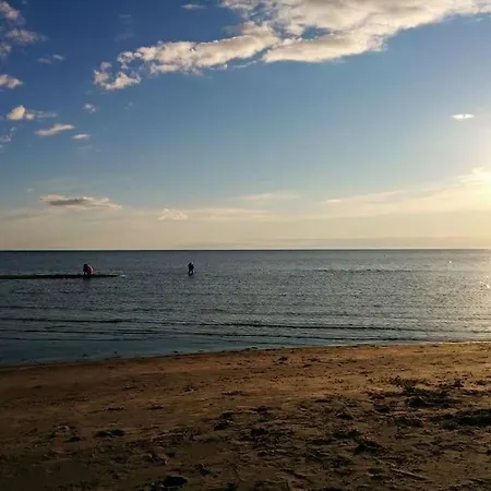 Marjaniemi - Rantasumppu 2 With Sauna & Air Conditioning * 하일루오토